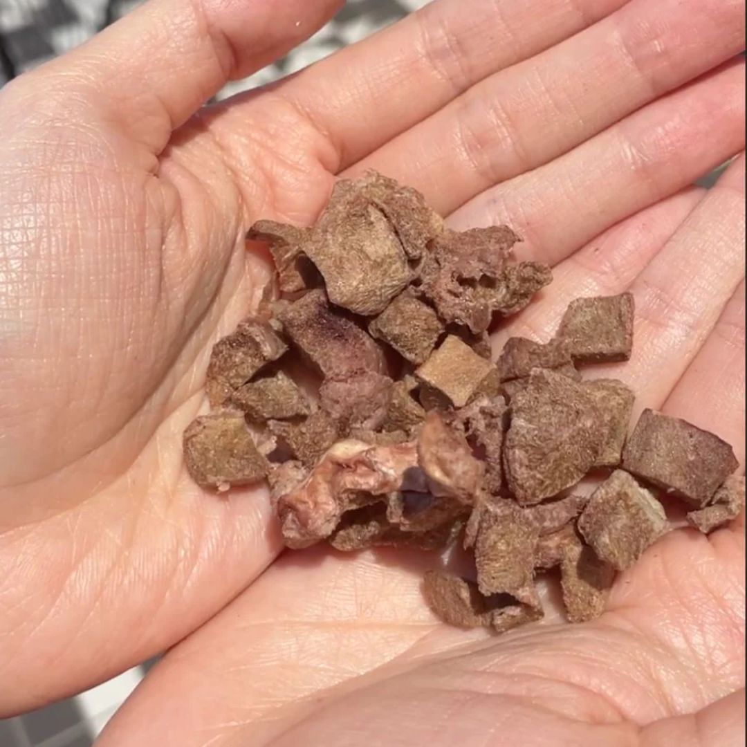 The Paw Grocer Freeze Dried Diced Dogs & Cats Treats Lamb Hearts