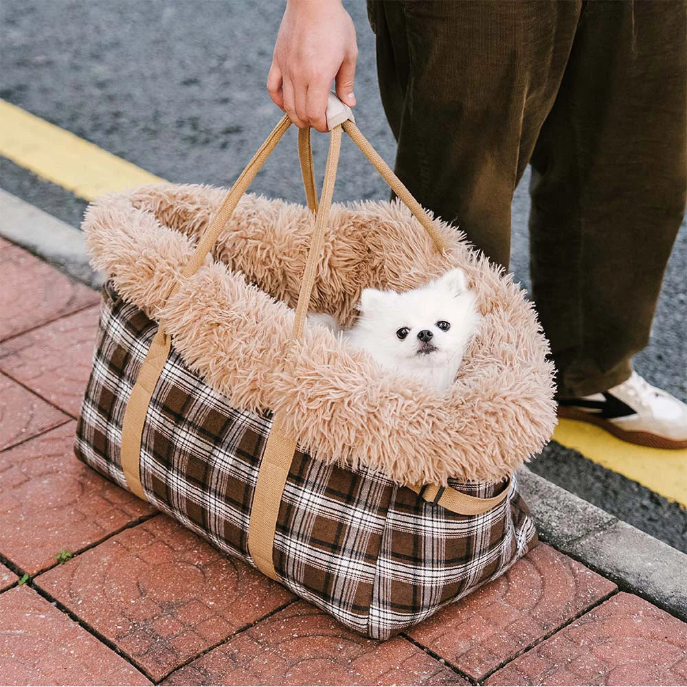2 in 1 Large All-Season Pet Carrier and Dog Sleeping Bag - Voyager's Plaid