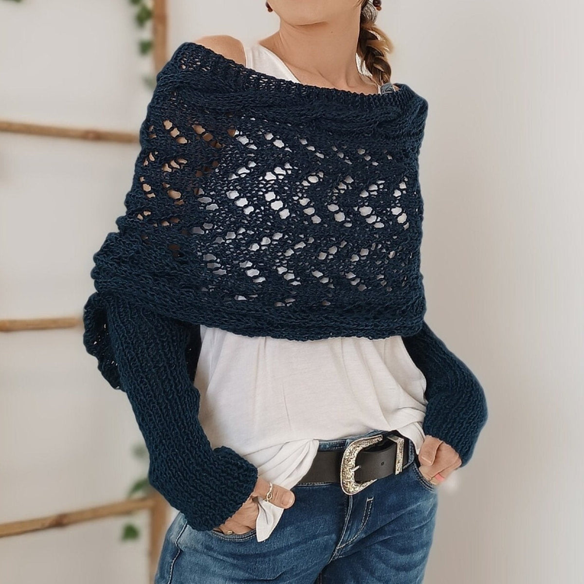 🔥Buy 2 Free Shipping✈️Women’s Knitted Cut-Out Shawl Poncho Wrap