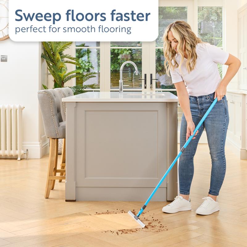 🎅LAST DAY SALE: Only £11.99! 🔥🔥Minky Flexi Edge Sweeper: Multi-Surface Cleaning for Floors, Carpets & Windows