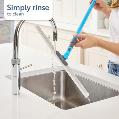 🎅LAST DAY SALE: Only £11.99! 🔥🔥Minky Flexi Edge Sweeper: Multi-Surface Cleaning for Floors, Carpets & Windows