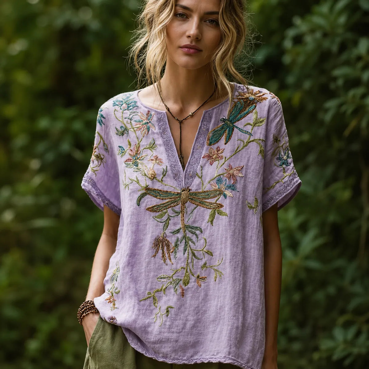 9 Pack Only$32.99-Comfortable and trendy women's clothing, Bohemian style V-neck short-sleeved T-shirt