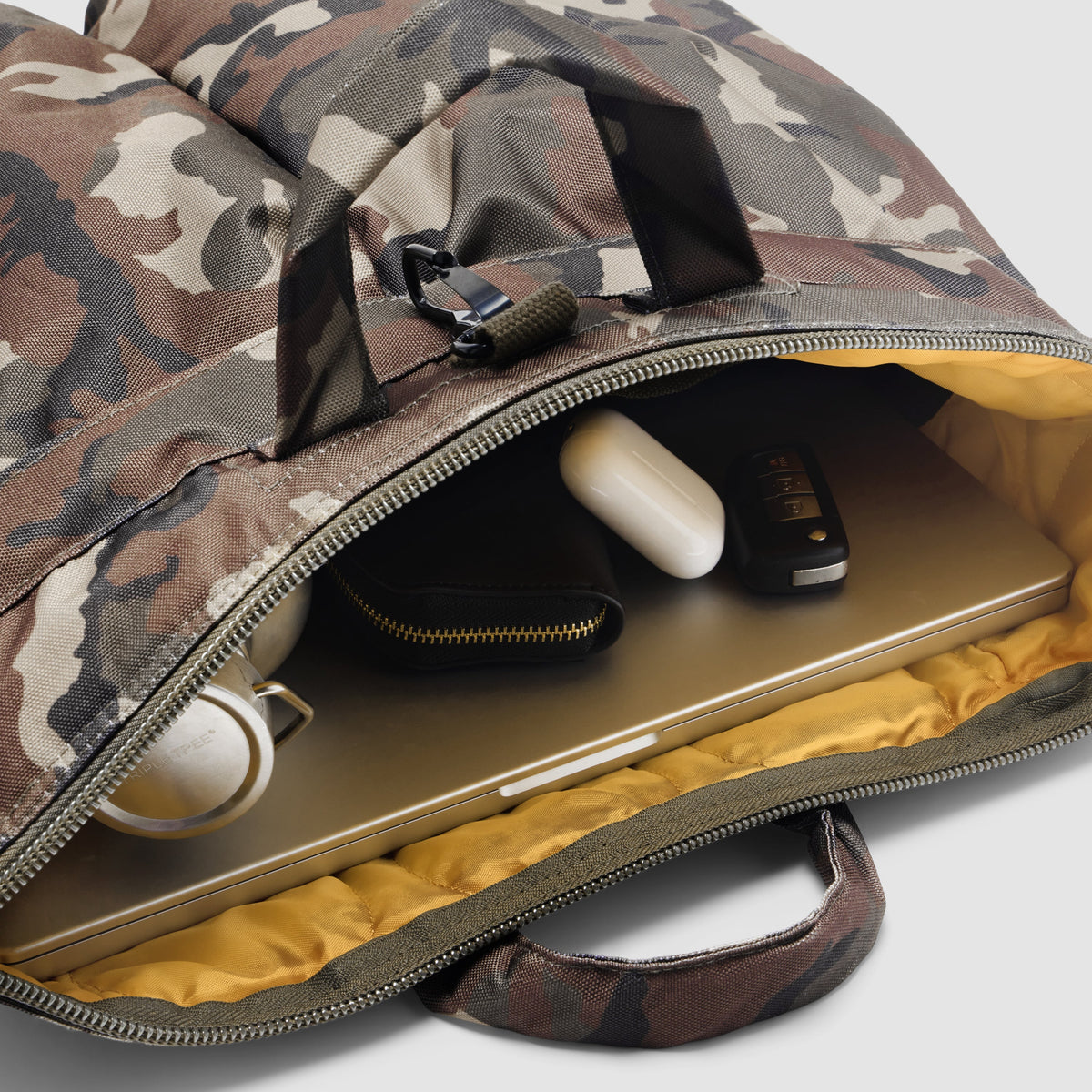 ZF Flyers Helmet Bag