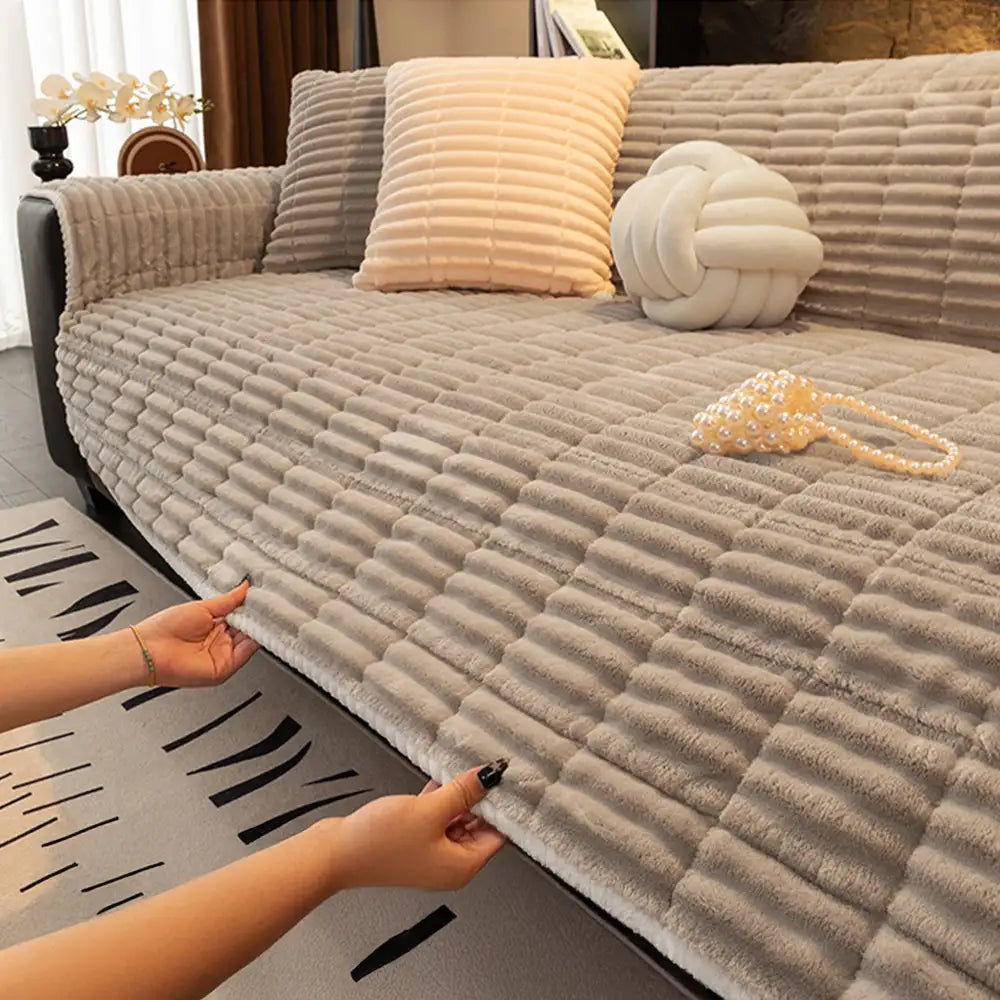 One-Piece Cozy Flannel Sofa Protection Non-Slip Couch Covers