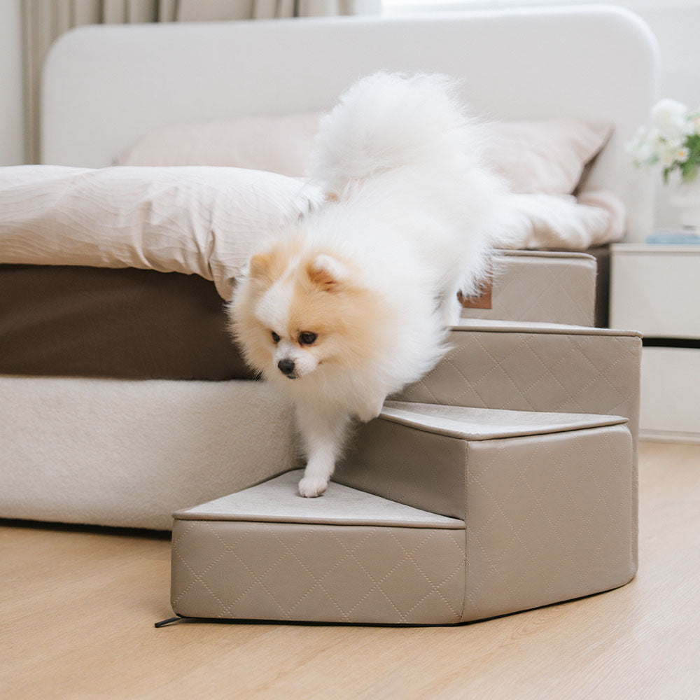 Luxe Water-repellent Faux Leather Removable Spiral Dog Stairs for Bed - StepEase