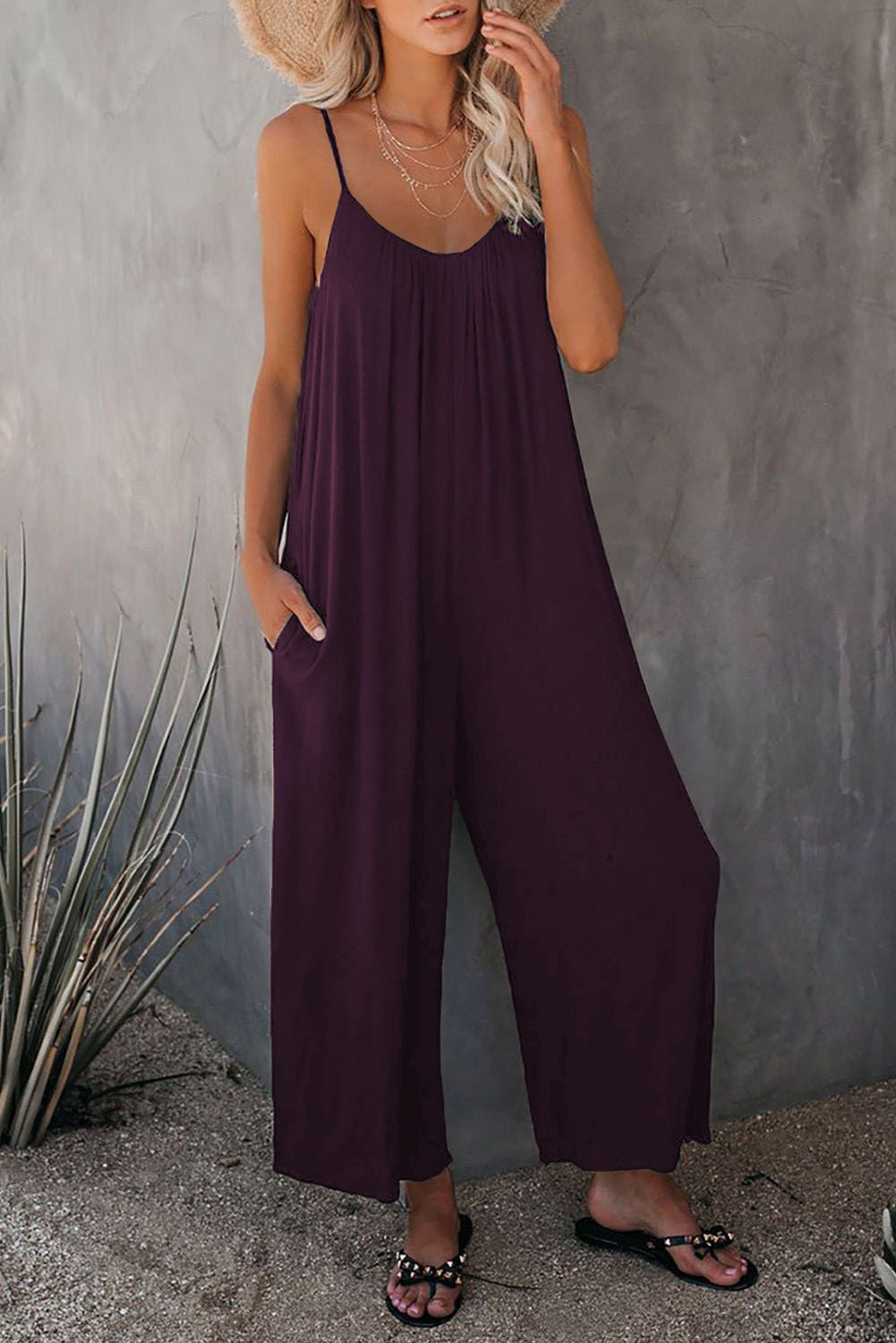 🌹Loose Sleeveless Strap Stretchy Jumpsuit