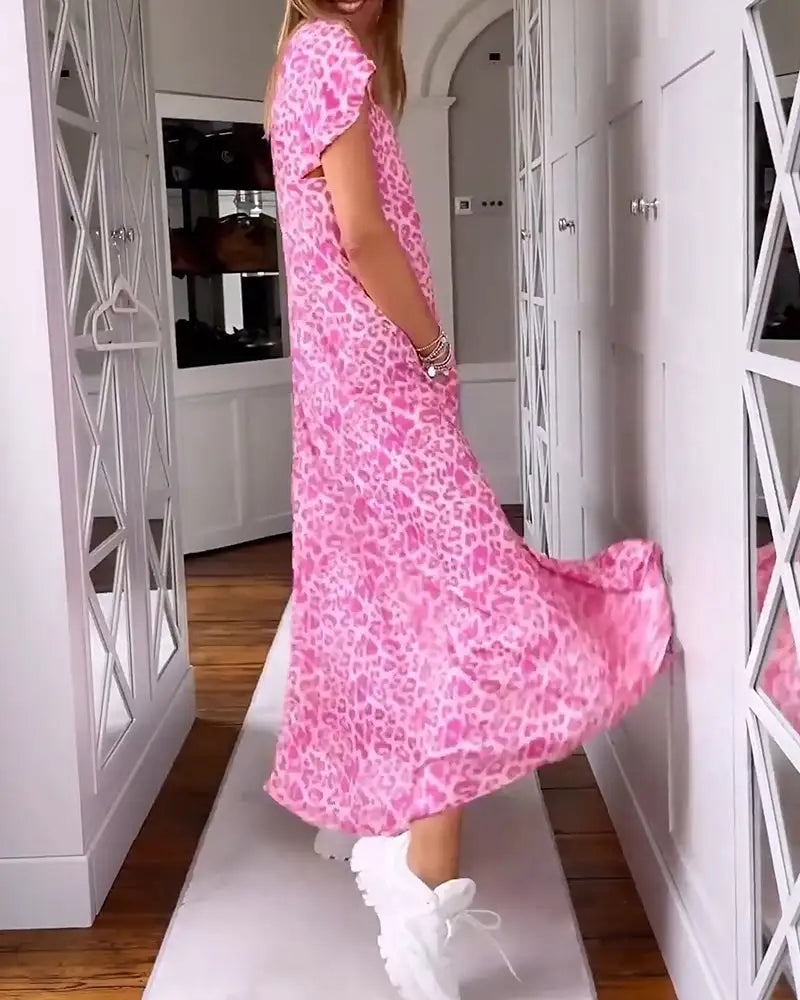 🌸Spring Sale 50% OFF🍒V-neck Printed Short-sleeved Long Dress