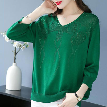 🎁Buy 2 Free Shipping🎁Women’s Vintage V-neck Beaded Pullover Shirt
