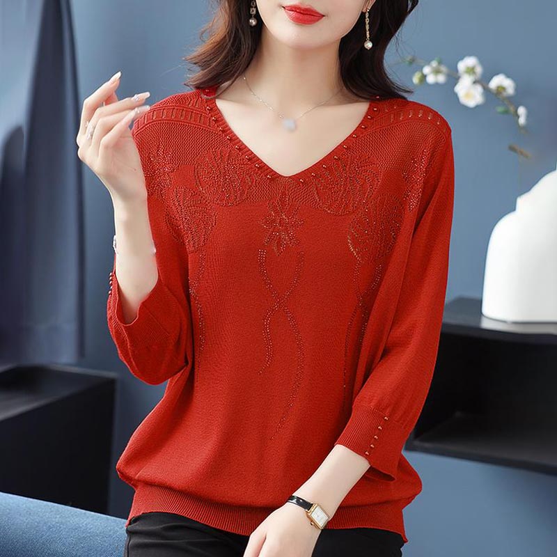 🎁Buy 2 Free Shipping🎁Women’s Vintage V-neck Beaded Pullover Shirt