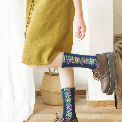 🎅Xmas Hot Sales - Free Shipping✈️Vintage Embroidered Floral Socks(5 pairs)