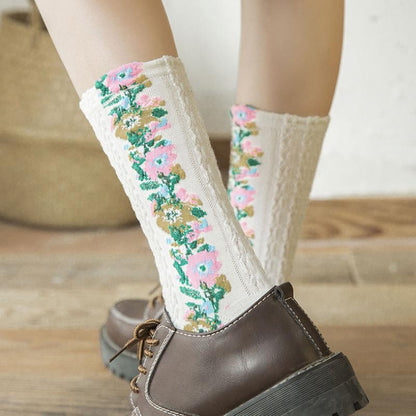 🎅Xmas Hot Sales - Free Shipping✈️Vintage Embroidered Floral Socks(5 pairs)