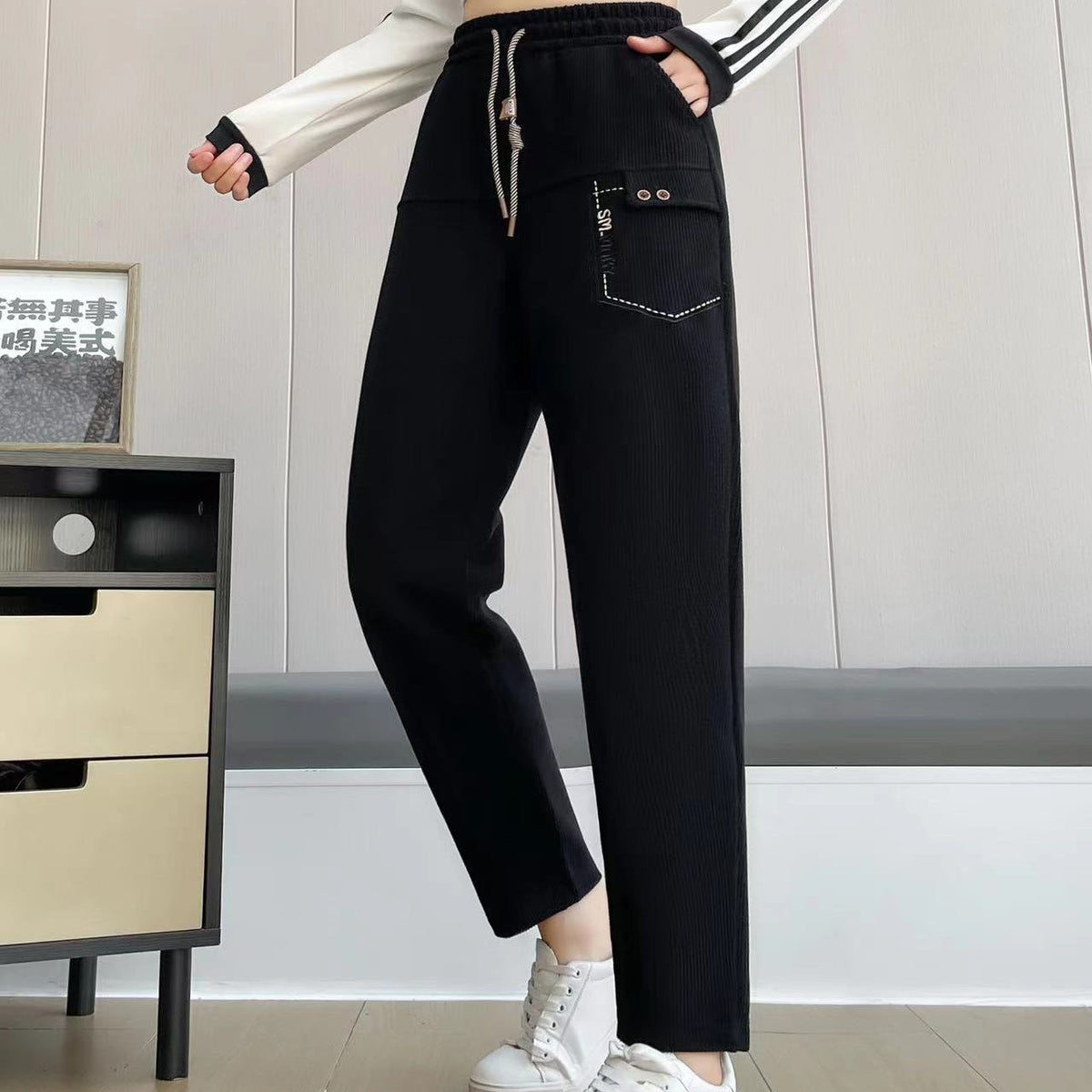 🔥Buy 2 Free Shipping✈️Women's Casual Straight-Leg Drawstring Pants with Pockets