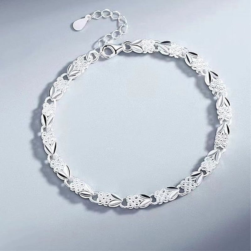 💥Buy 3 Get 1 Free✨Elegant Sparkling Lucky Clover Bracelet🍀