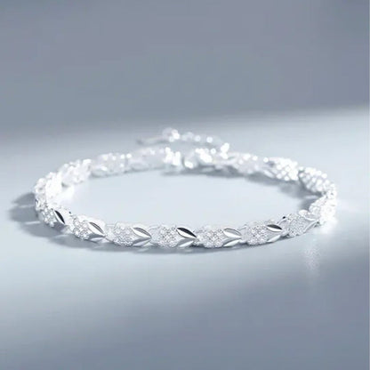 💥Buy 3 Get 1 Free✨Elegant Sparkling Lucky Clover Bracelet🍀