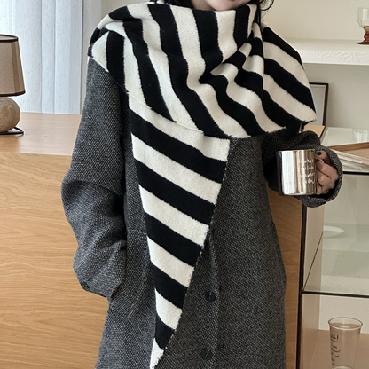 🔥This Week's Special Price ￡13.99💌Women’s Fashionable Triangle Shawl Scarf