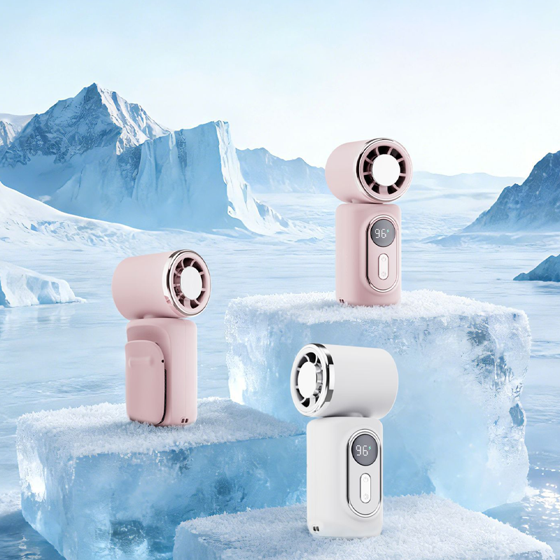 🏖️LAST DAY SALE ONLY ￡12.99!!🎁🔥Zephyra™ 3000mAh USB Clip Fan – 180° Rotatable, Ultra-Portable 🌬️ | For Travel ✈️, Office 💼, Kids 👶 | Clips Anywhere! 🇬🇧